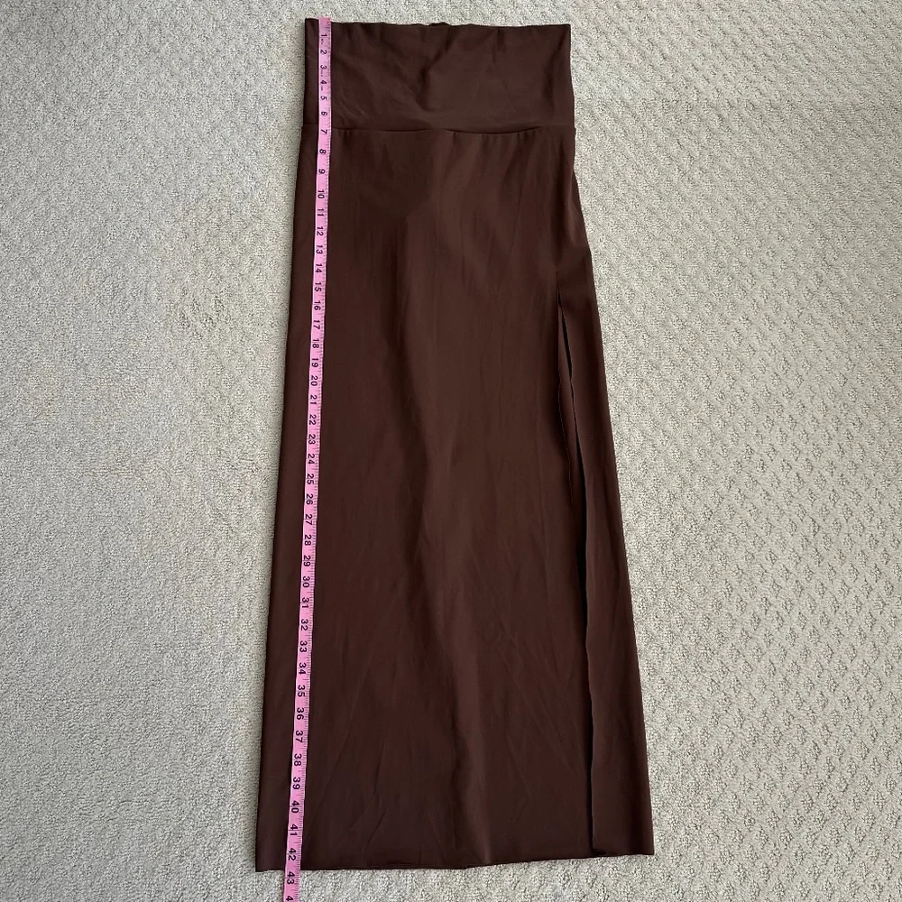 SKIMS Shaping Swim Long Skirt/Cover-Up Cocoa Medium High Slit Beach Pool NWT